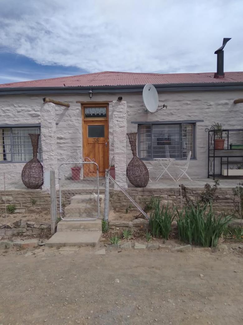 Sutherland Guest House Exterior photo